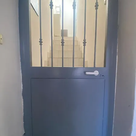 A Cas E Carminiello * ナポリ