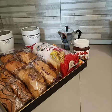 A Cas E Carminiello * Neapel